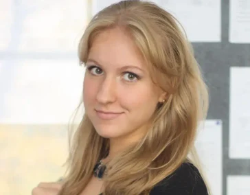 Елена 
Геец